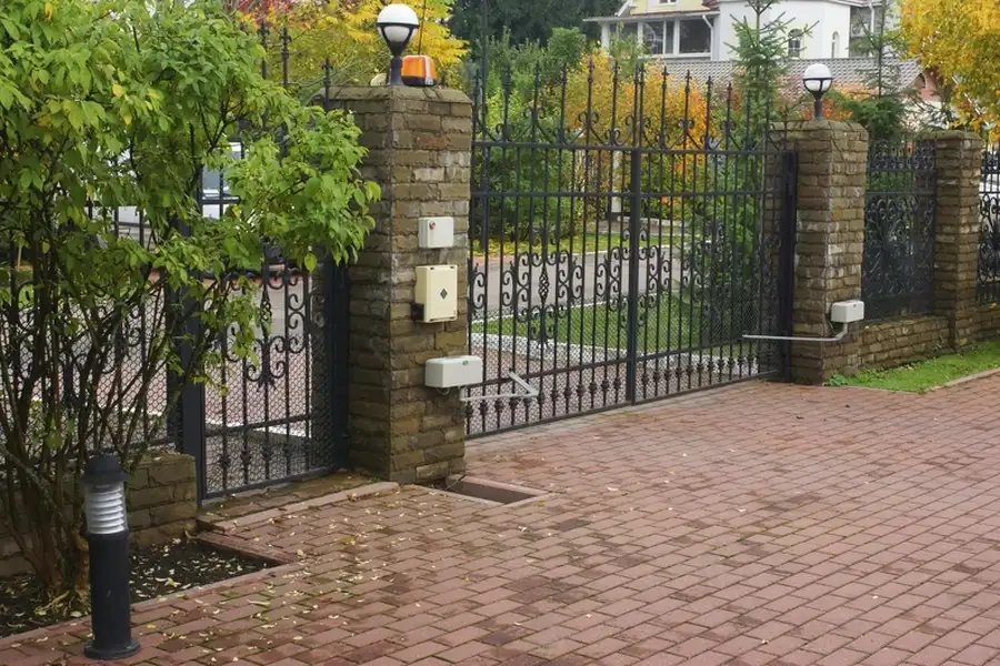Expert Iron Fencing New York, NY Expert Iron Fencing New York, NY
